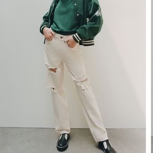 BDG high waisted baggy jean destroyed ecru denim